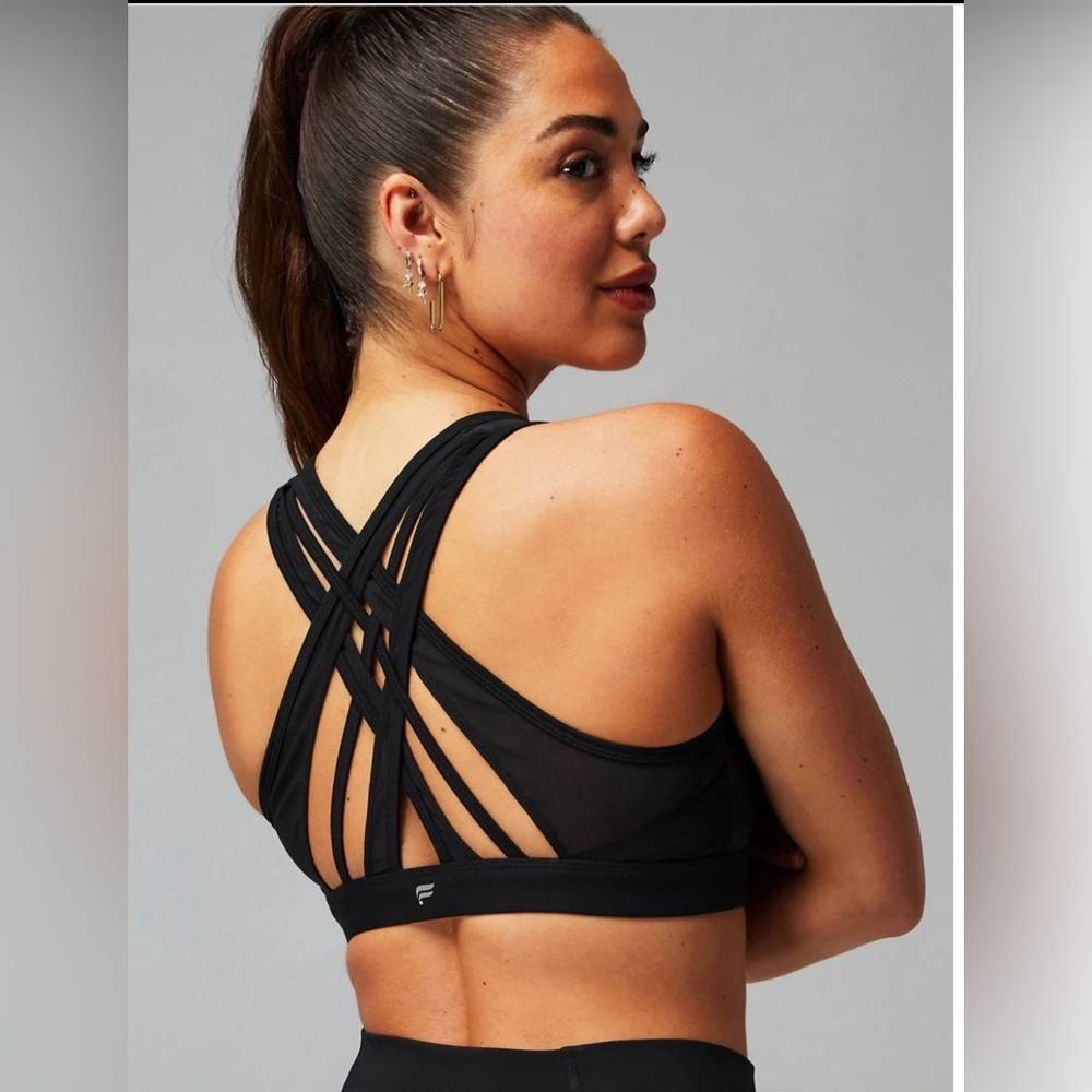 Fabletics Faye High Impact Black Strappy Sports Bra NWT Sz M